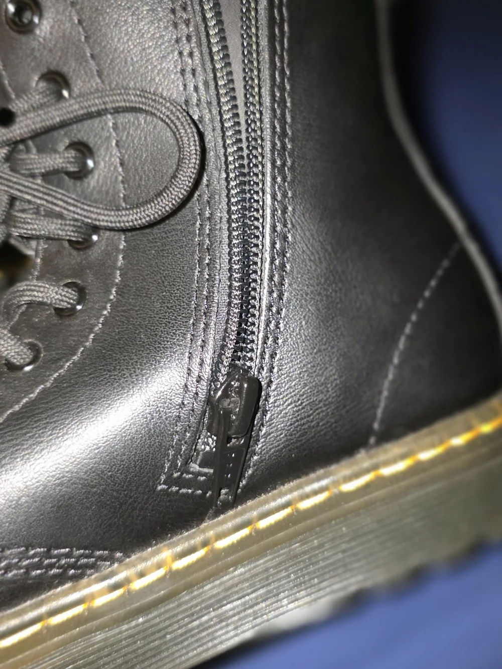 Dr. Martens classic dr